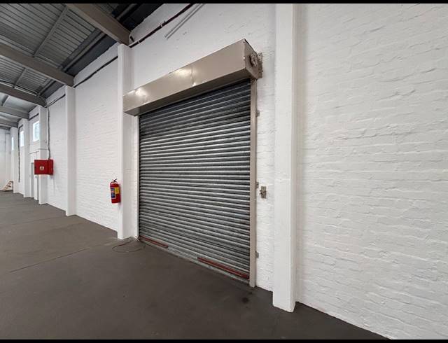 423M² FACTORY TO LET IN MAITLAND